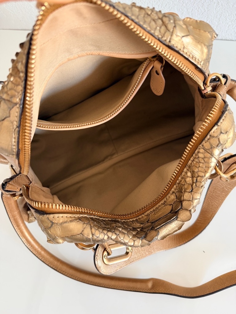 Chloe Gold Python paraty Handbag - Picture 11 of 15